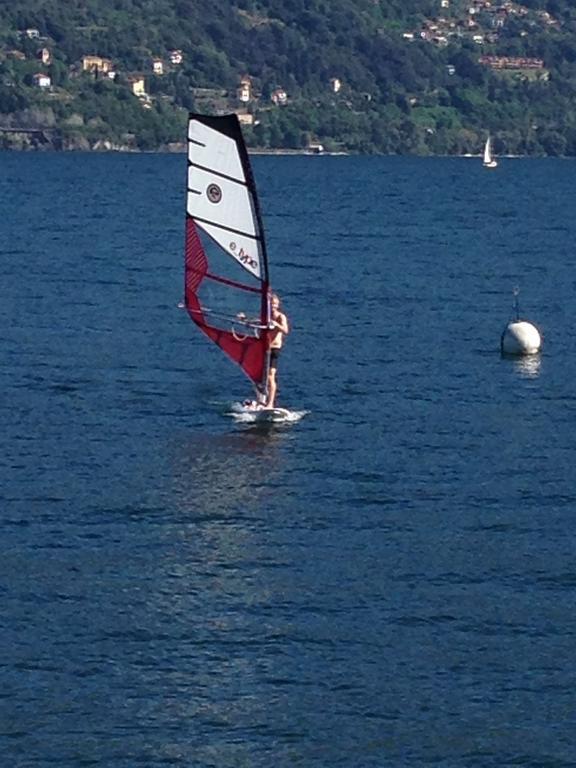 Holiday Hotel Yachtsport Resort Lago Maggiore Brissago Buitenkant foto