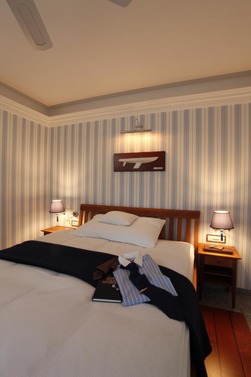 Holiday Hotel Yachtsport Resort Lago Maggiore Brissago Buitenkant foto
